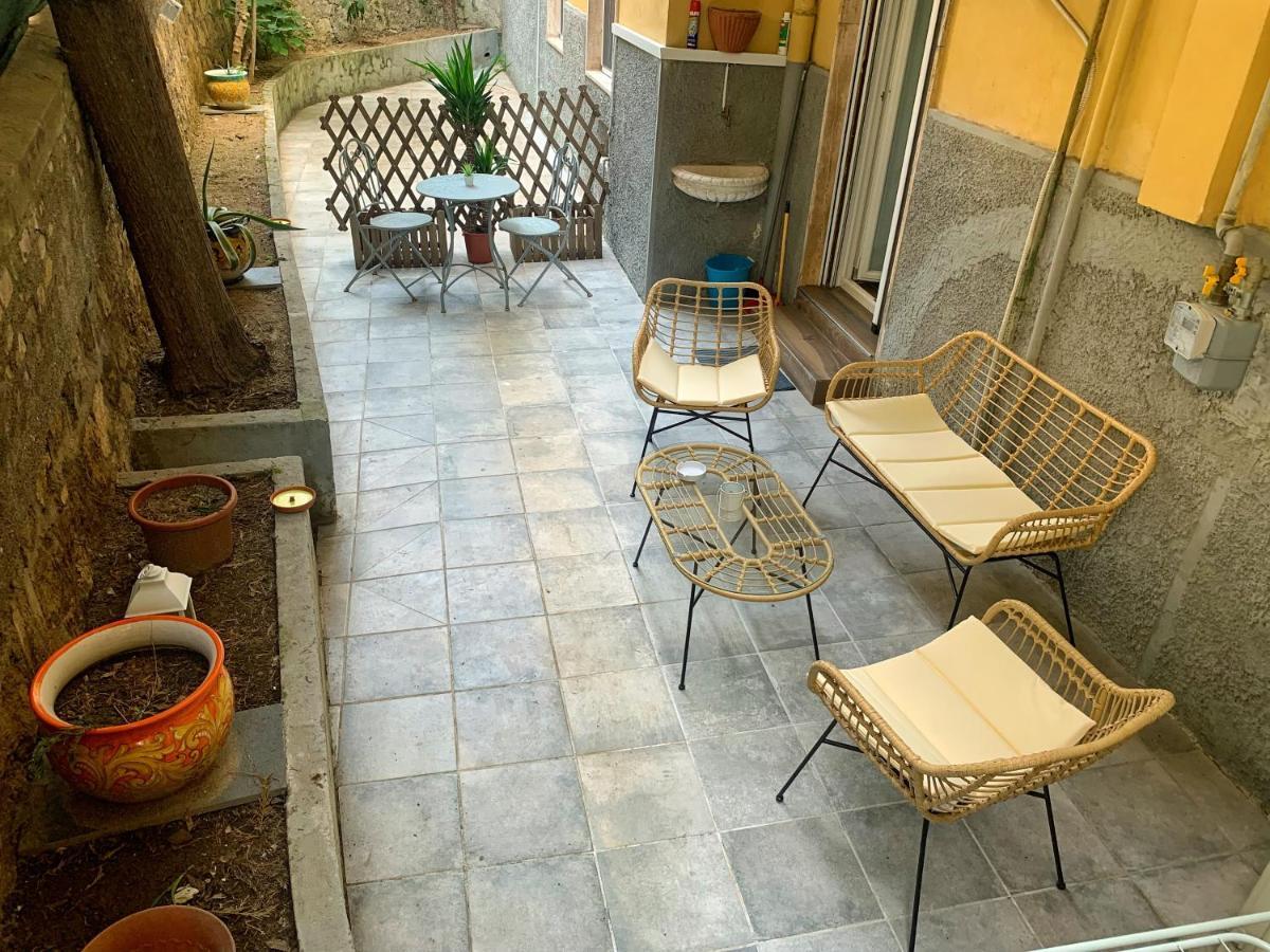 La Casa Di Alice Bed & Breakfast Salerno Exterior photo